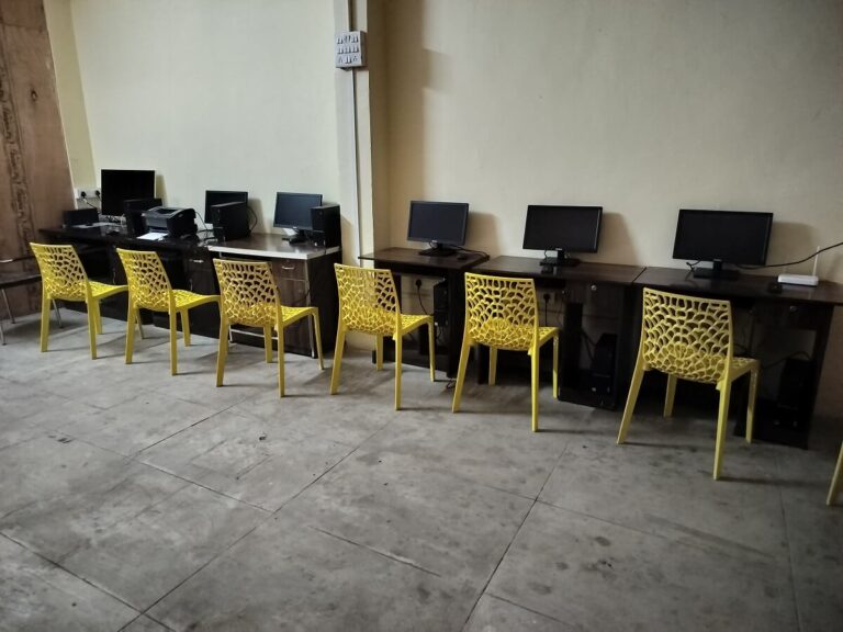 Computer lab (1)